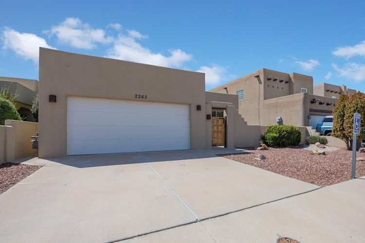 2263 Calle De Ortiz SW Los Lunas, NM 87031