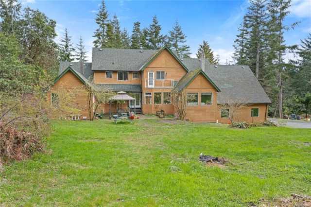 6380 Phantom Rd Lantzville, BC V0R 2H0