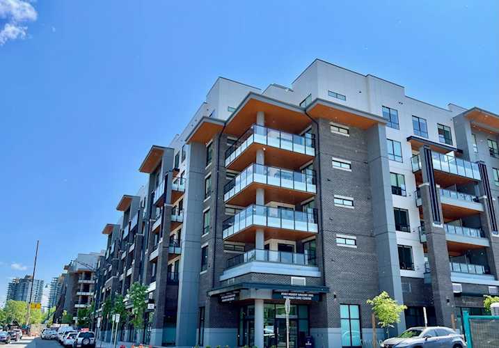 3131 Murray Street #302 Port Moody, BC V3H 0L9