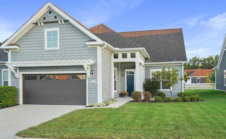 For Sale: $390,000 A condo for sale for sale at 291 Summer Tree Way Lewis Center, OH 43035 - Delaware. MLS 223030535 - * RARE OPPORTUNITY * LIKE NEW * Custom ''CALA'' build by Epcon located in Delaware's The Courtyard... Photo 1