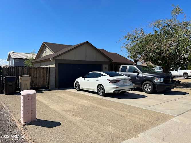 12722 N 84th Lane Peoria, AZ 85381