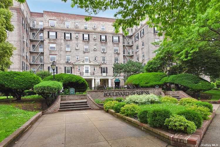 5417 31st Ave #6K Woodside, NY 11377