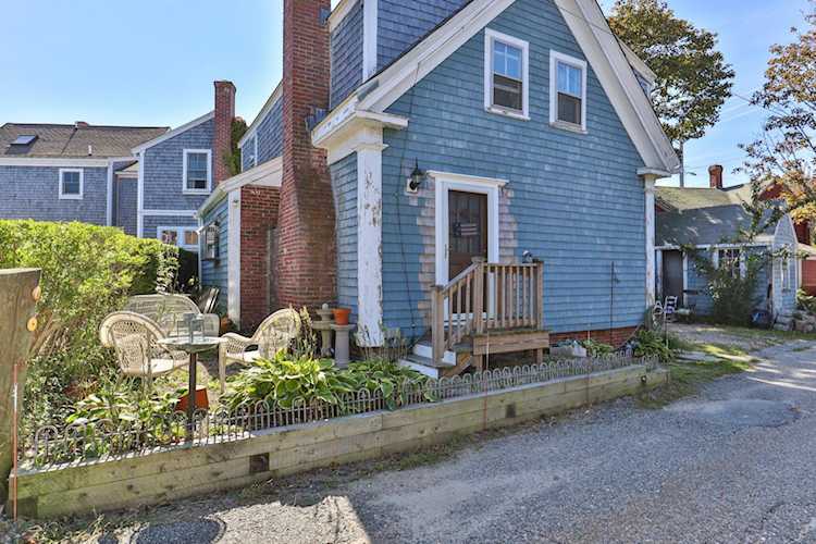 4 Baker Avenue Provincetown, MA 02657