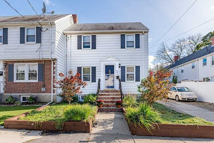 68 Regent Rd Malden, MA 02148