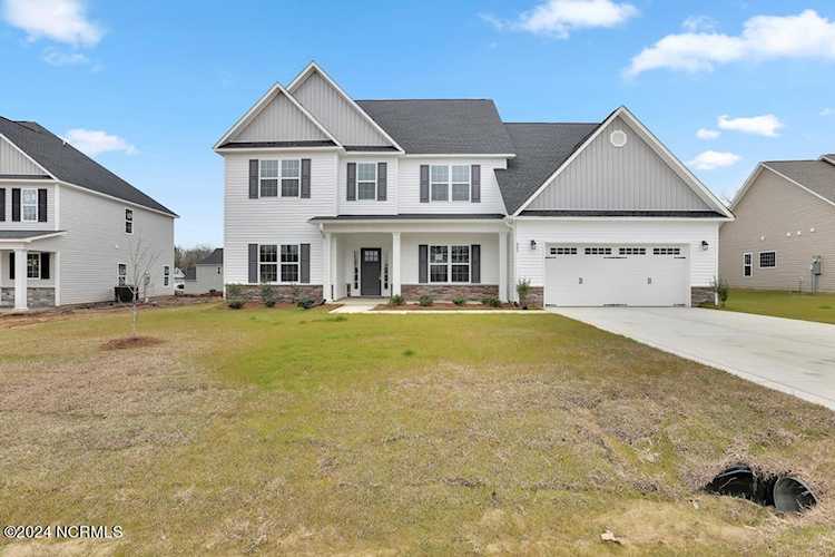 805 Colchester Reef Run Sneads Ferry, NC 28460