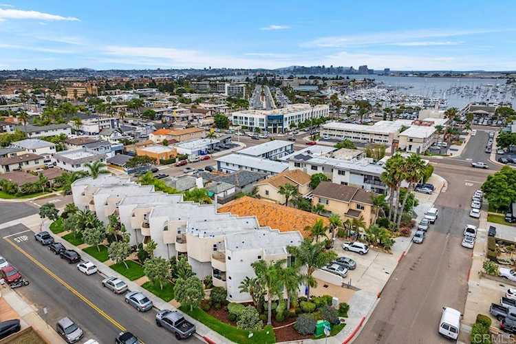 1421 Locust Street San Diego, CA 92106