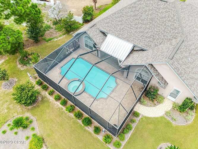 821 Dolphin Dr Panama City Beach, FL 32408