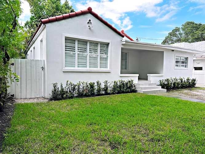 177 NE 47th Street Miami, FL 33137