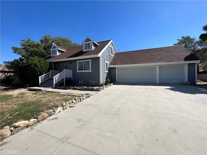 17766 Lakespring Ave Palmdale, CA 93591
