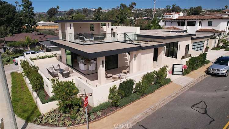 2483 S Ola Vista San Clemente, CA 92672