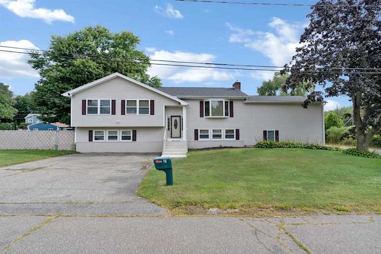 47 Opal Ave Portsmouth, NH 03801