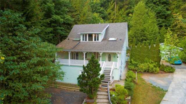 2123 Cinnabar Dr Nanaimo, BC V9X 1B2