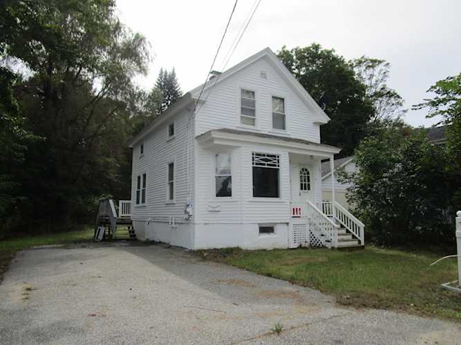 9 Elm St Norway, ME 04268