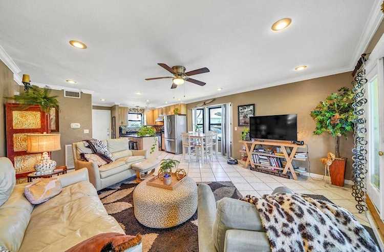 775 Gulf Shore Dr #UNIT 1086 Destin, FL 32541