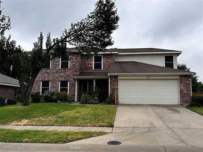 2429 Sierra Drive Mckinney, TX 75071 | MLS 20428880 Photo 1