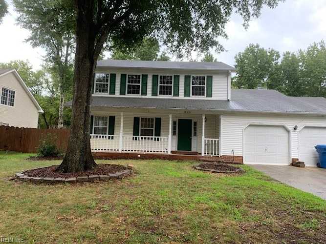 866 Park Place Dr Virginia Beach, VA 23451