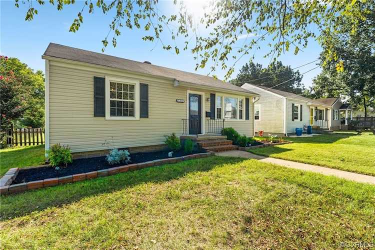5315 Bloomingdale Ave Richmond, VA 23228 | MLS 2322953 Photo 1