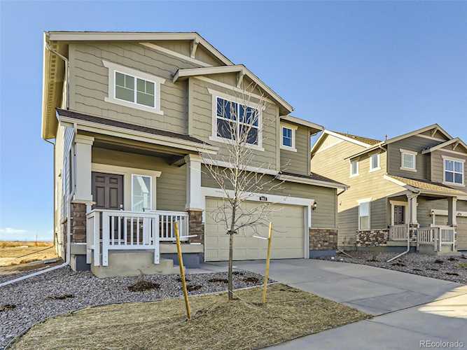 663 Heartland Dr Bennett, CO 80102