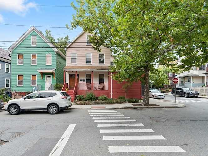 20 Jaques St in Somerville, MA - Century 21 New England Photo 1