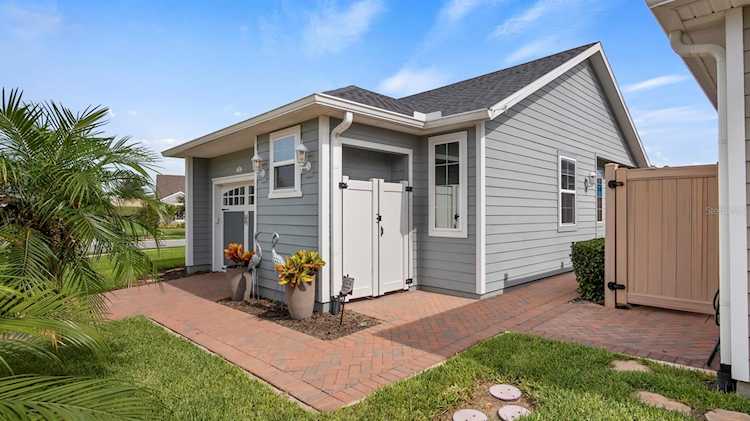 321 Alcove Dr Groveland, FL 34736