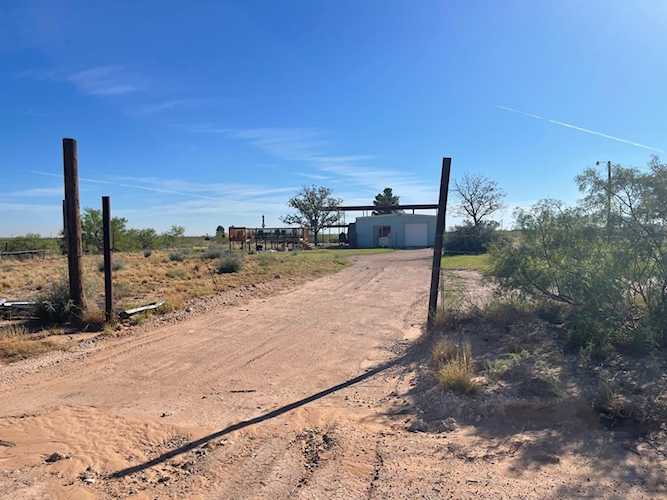 9201 S County Rd 1270 Midland, TX 79706