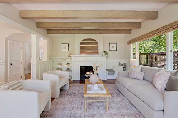 1810 Loma St Santa Barbara, CA 93103 | MLS 23-2833 Photo 1