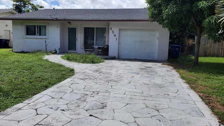 6541 NW 33rd Way Fort Lauderdale, FL 33309