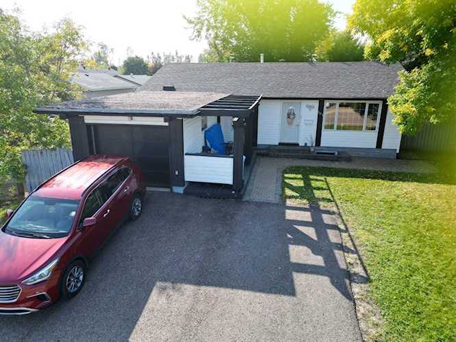 101 Beaufort Crescent Fort McMurray, AB T9H 2
