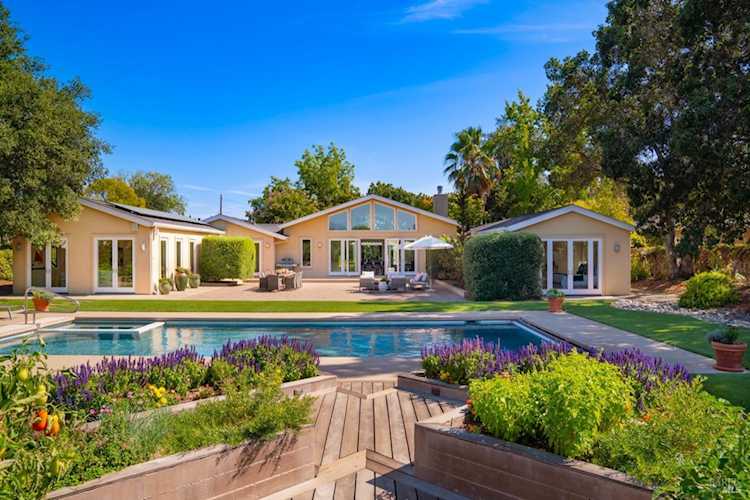 1610 Sulphur Springs Avenue St. Helena, CA 94574