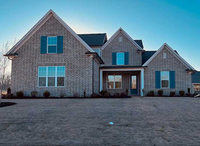 25 Wild Oak Dr Oakland, TN 38060