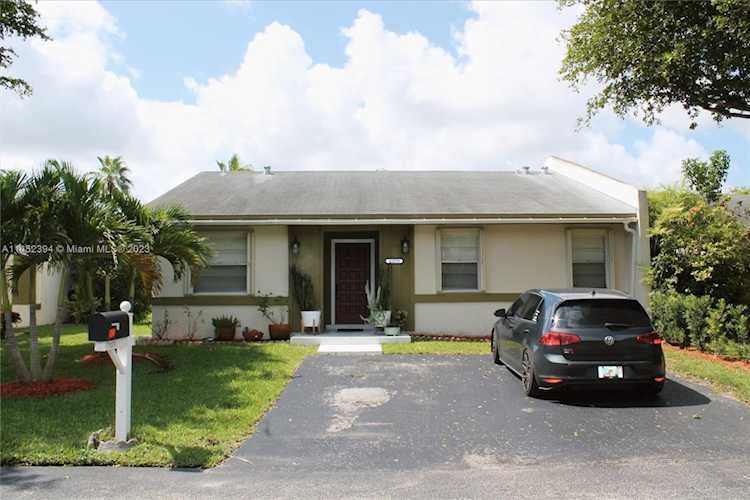 12270 SW 116th Ln Miami, FL 33186