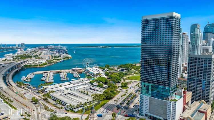 398 NE 5th St #3815 Miami, FL 33132