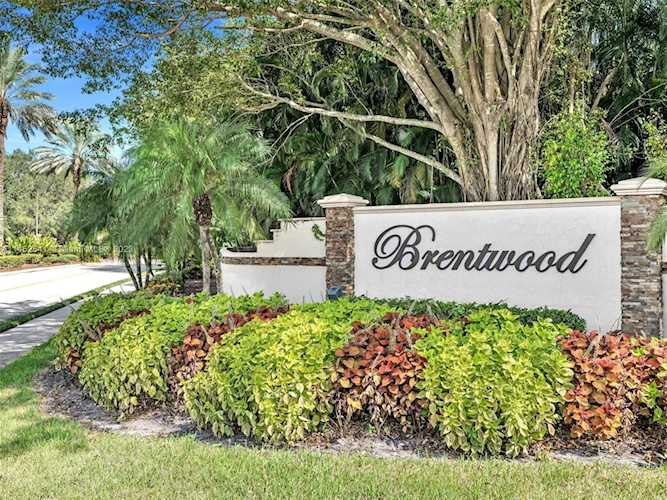 19968 Rima Cir #19968 Boca Raton, FL 33434