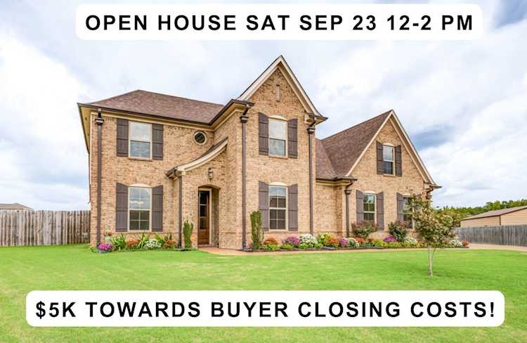 100 Oak Springs Cv Oakland, TN 38060