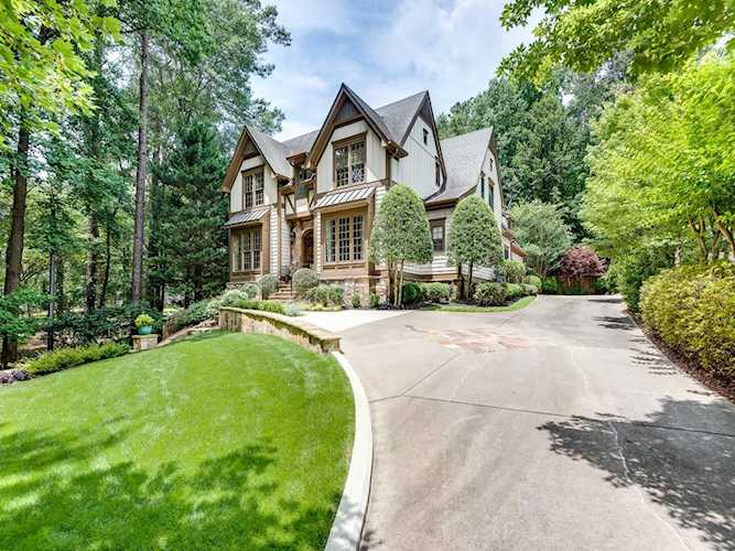 1889 Moores Mill Road NW Atlanta, GA 30318
