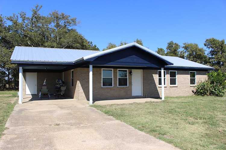 15653 Hwy 32 W Charleston, MS 38921