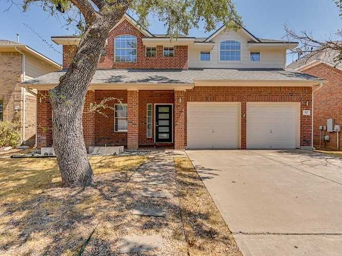 420 Valona LOOP Round Rock, TX 78681