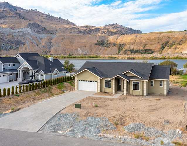 175 N Shore Dr Orondo, WA 98843