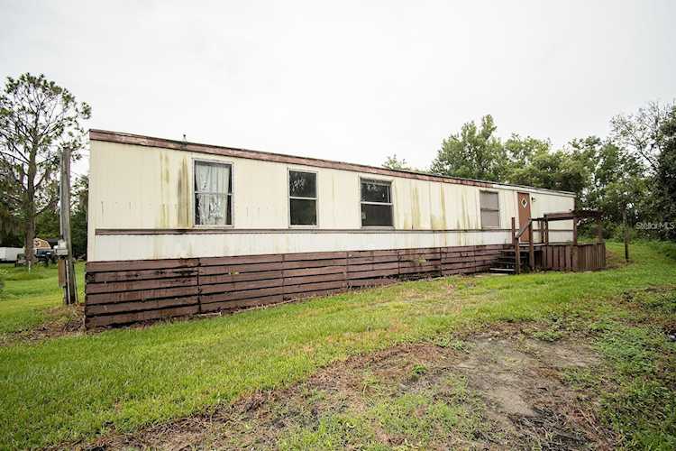 1601 Lunn Woods Trl Lakeland, FL 33811