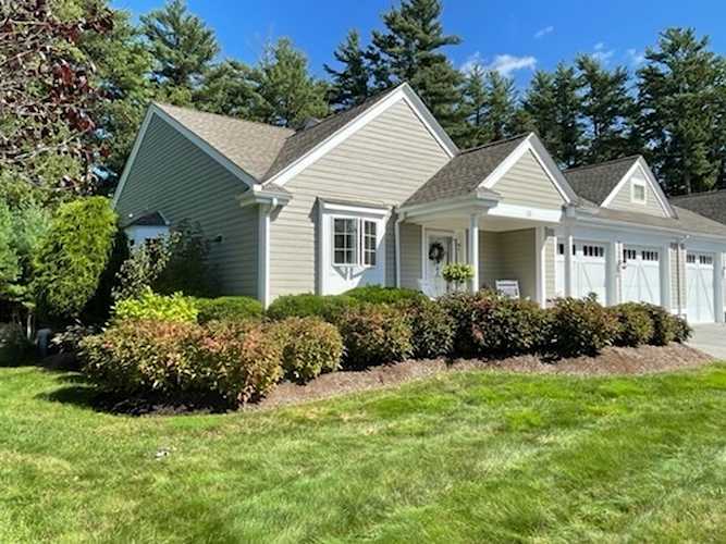 33 Carriage Ln #33 Duxbury, MA 02332 | MLS 73161820 Photo 1