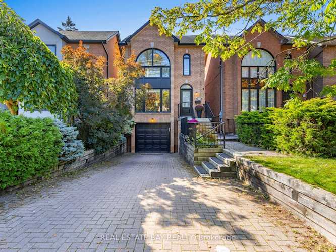 115 St Clements Ave Toronto, ON M4R 1H1