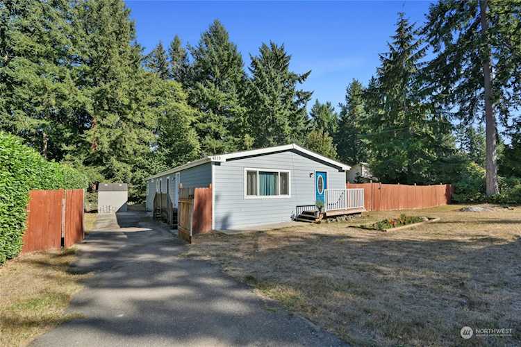 4510 Pine Ave NE Bremerton, WA 98310 | MLS® 2163323 Photo 1