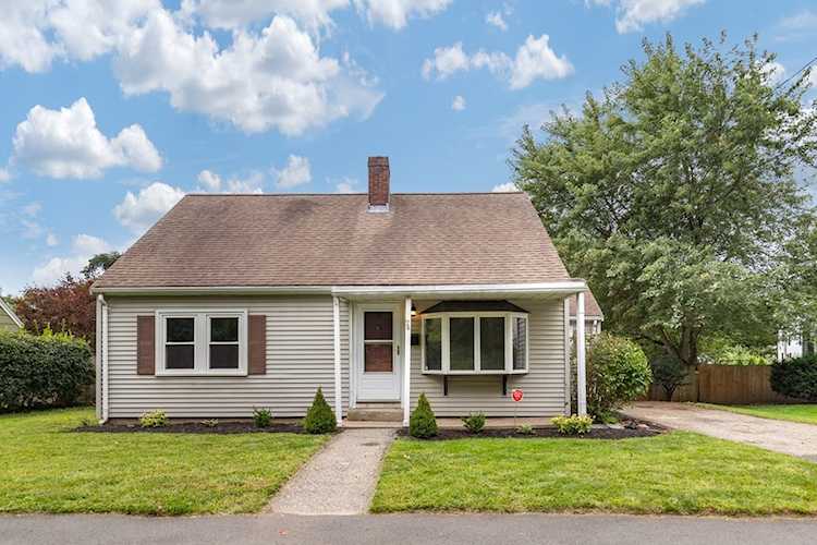 26 Heather Street Beverly, MA 01915