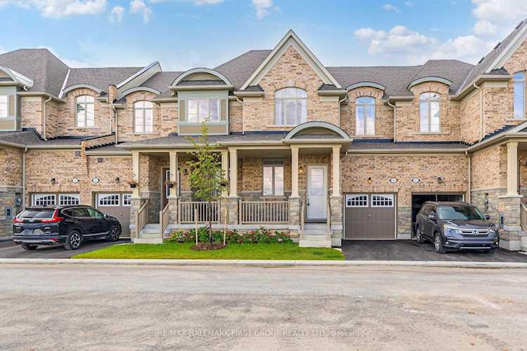 29 Cachia Lane Ajax, ON L1T 0P8