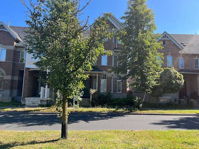 49 Cornell Park Ave Markham, ON L6B 1B5