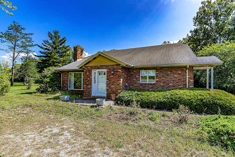 1596 Morman RD Hamilton, OH 45013