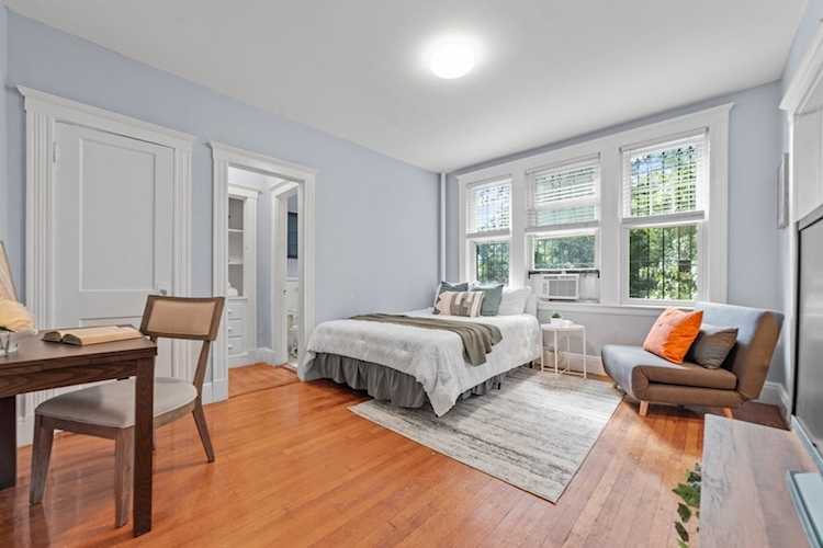 32 Sidlaw Rd #6 Boston, MA 02135