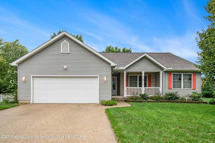 1591 Haddon Hall Dr Holt, MI 48842