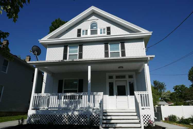 227 Washington AVE Cincinnati, OH 45215