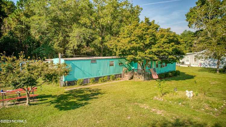 576 Shepards Rd Hampstead, NC 28443